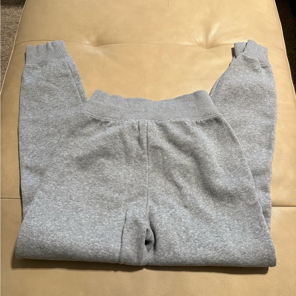 Nike Heather Gray Joggers - Picture 2 of 2